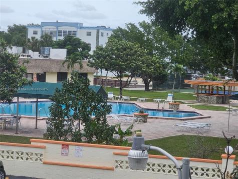 4000 NW 44th Avenue Lauderdale Lakes FL 33319