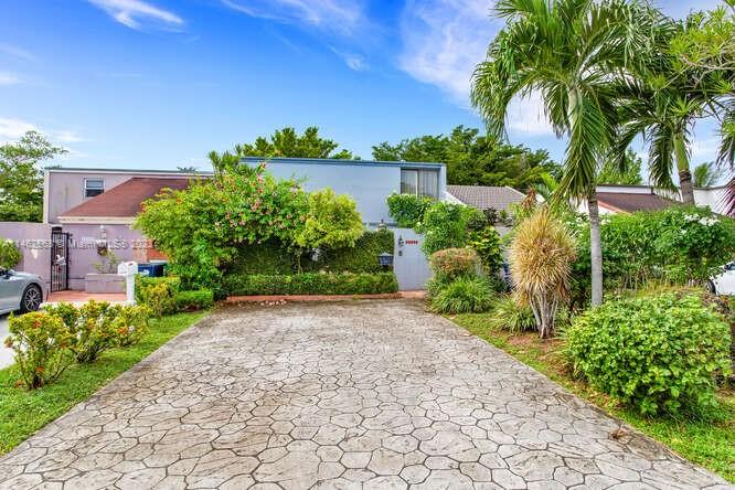 12328 SW 20th Terrace Miami FL 33175
