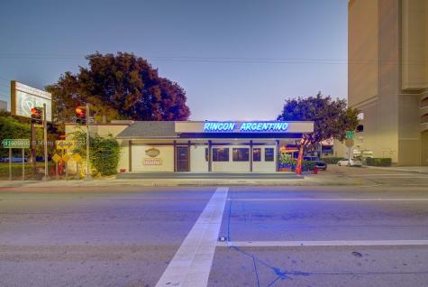 2345 Douglas Road Miami FL 33145