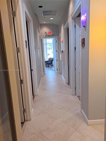 4651 N State Road 7 Coral Springs FL 33073