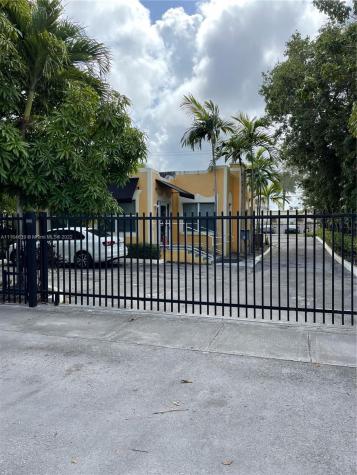 774 NE 126th Street North Miami FL 33161