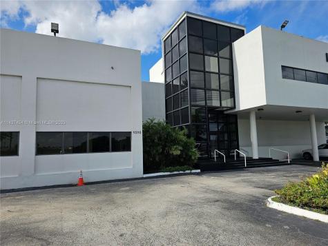 9590 NW 25th Street Doral FL 33172
