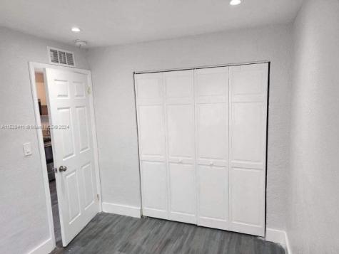 421 NW 12th Street Florida City FL 33034