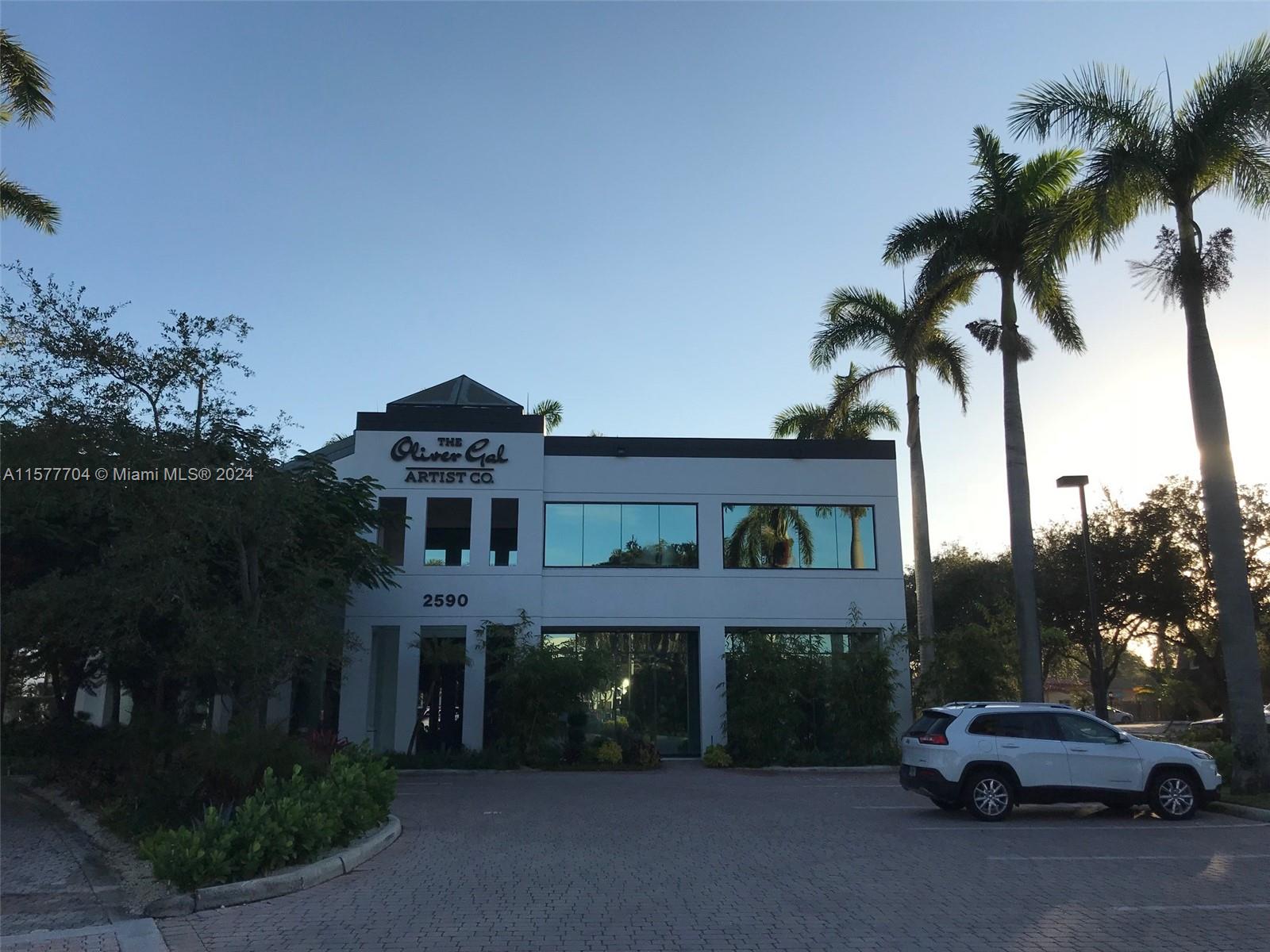 2590 Hollywood Boulevard Hollywood FL 33020