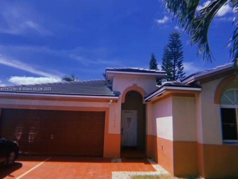 13442 SW 284th Street Homestead FL 33033
