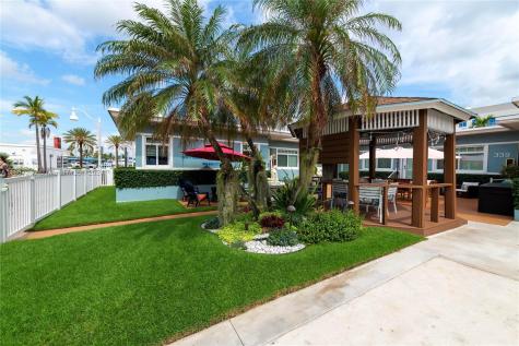 339 Taylor Street Hollywood FL 33019