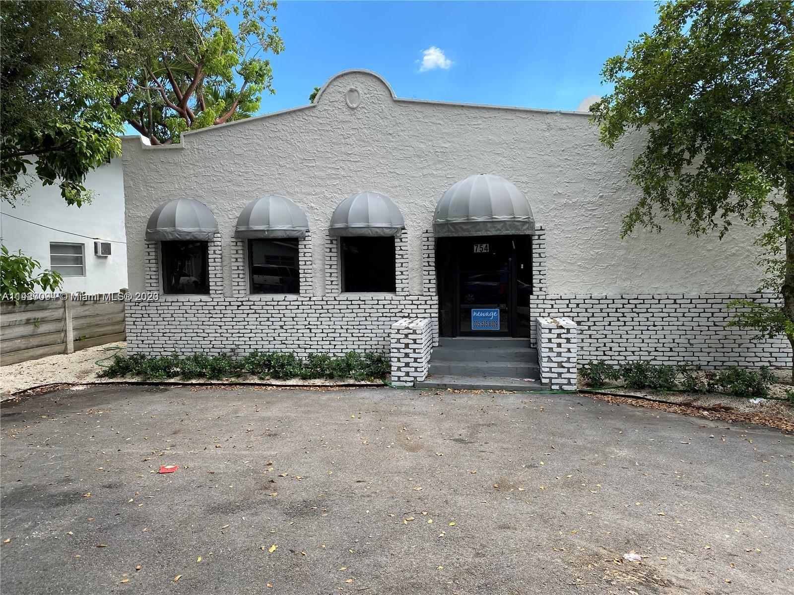 754 NE 126th Street North Miami FL 33161