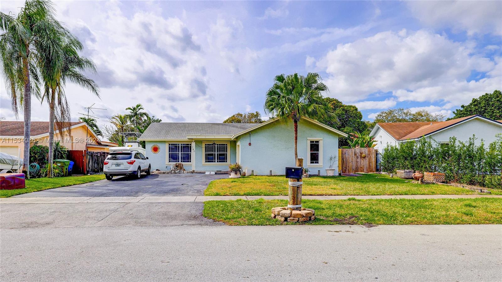 740 NW 85th Way Pembroke Pines FL 33024