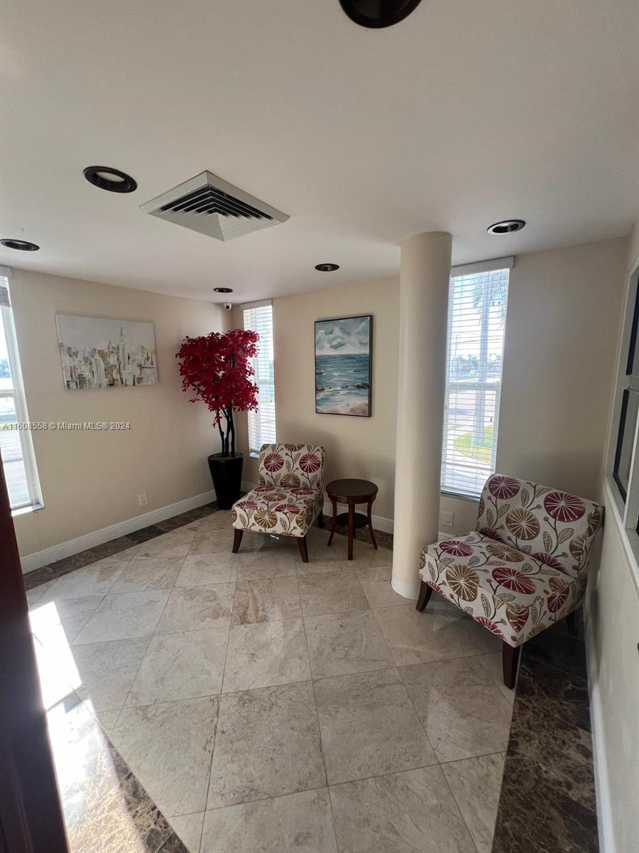 601 S Ocean Drive Hollywood FL 33019