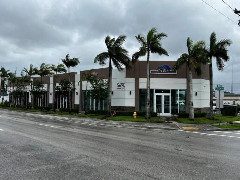 5690 Pembroke Road West Park FL 33023