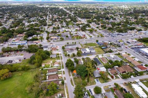 1765 NW 77th Street Miami FL 33147