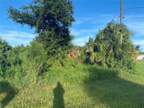 4411 SW Paley Road Port St. Lucie FL 34953