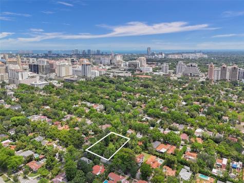 600 Madeira Avenue Coral Gables FL 33134