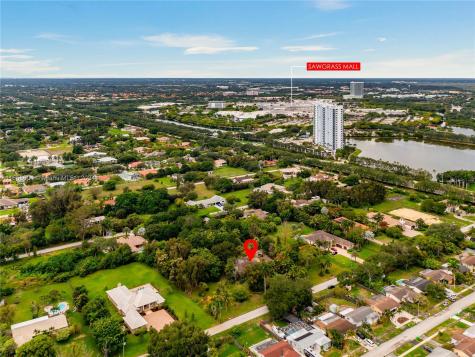 12180 NW 28th Court Plantation FL 33323
