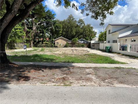 4119 SW 14th Street Miami FL 33134