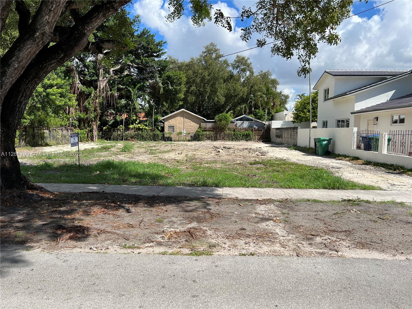 4119 SW 14th Street Miami FL 33134