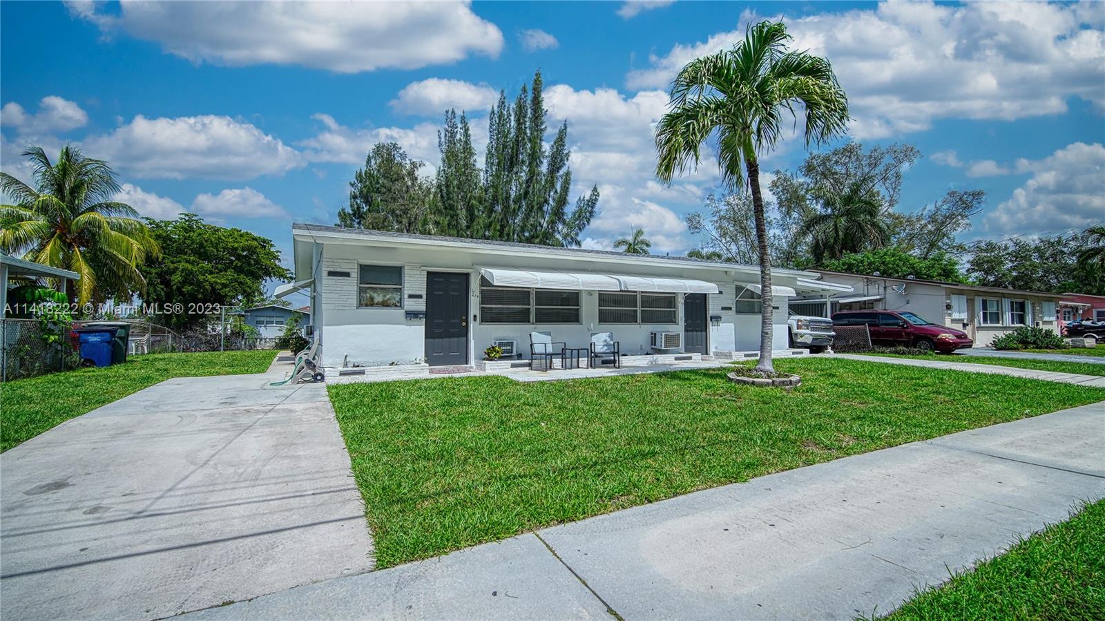 210-214 SW 10th Avenue Hallandale Beach FL 33009