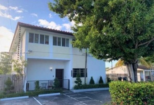 1438/1436 SW 76th Court Miami FL 33144