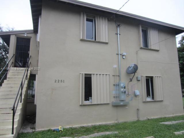 2251 NW 41st Street Miami FL 33142