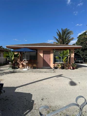 1011 NW 9th Street Homestead FL 33030