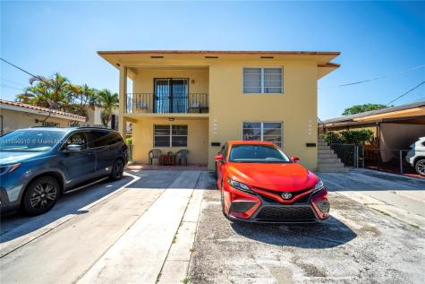 4718 NW 1st Street Miami FL 33126