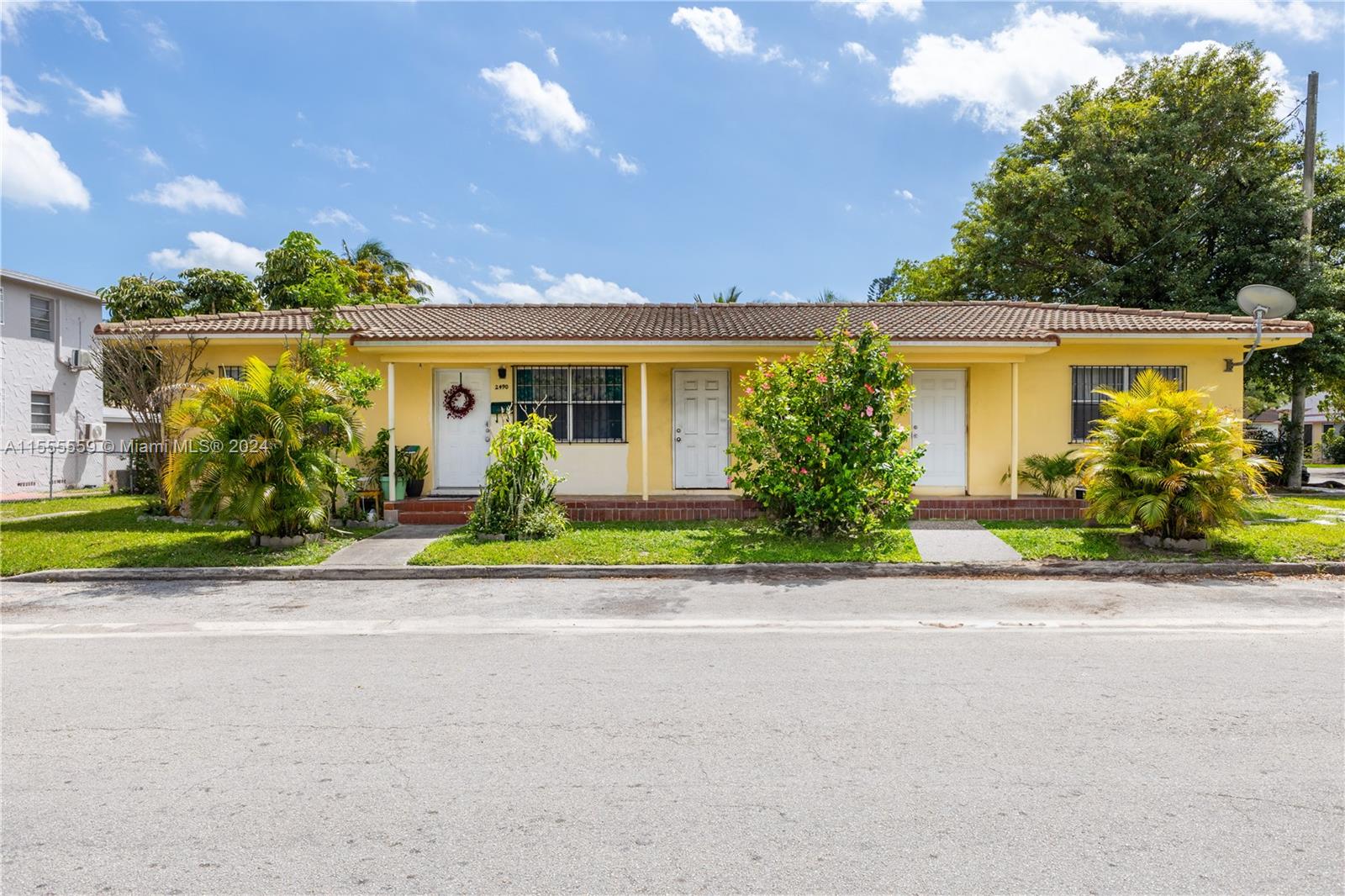2490 SW 10th Street Miami FL 33135