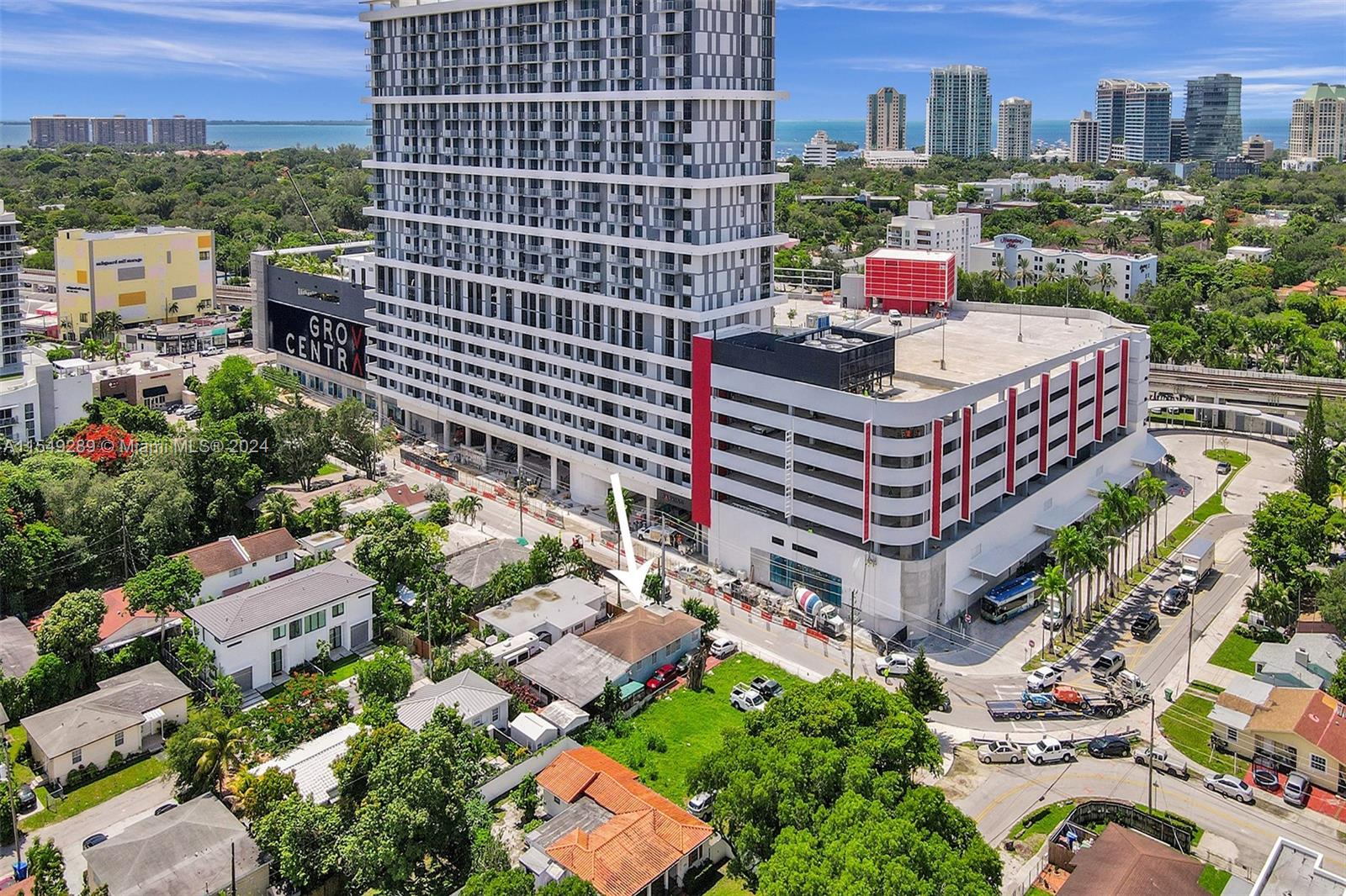 2835 SW 27th Terrace Miami FL 33133