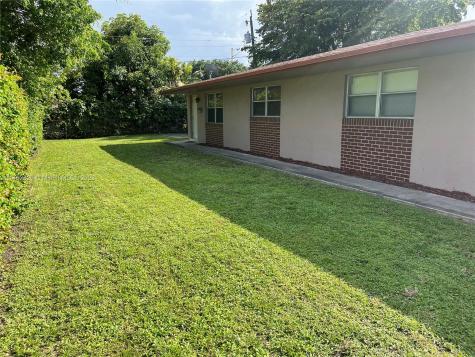 217 SW 10th Street Hallandale Beach FL 33009