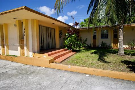 1543 NE 117th Street Miami FL 33161