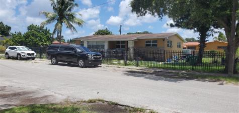 1100-1102 NW 100th Terrace Miami FL 33150