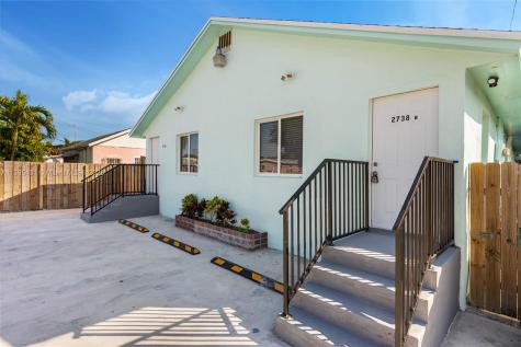 2738 NW 28th Street Miami FL 33142