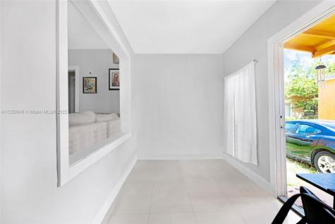 3527 NW 34th Street Miami FL 33142