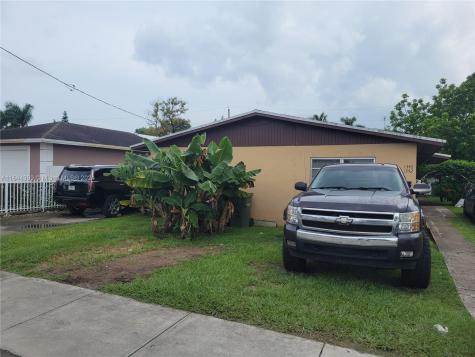 1340 NW 11th Street Homestead FL 33030