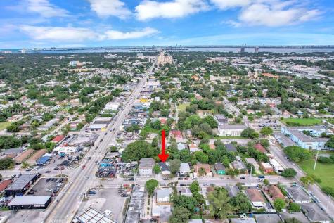 7815 NW 5th Court Miami FL 33150