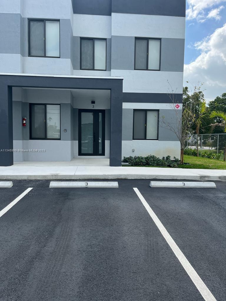 309 NW 7th Court Hallandale Beach FL 33009