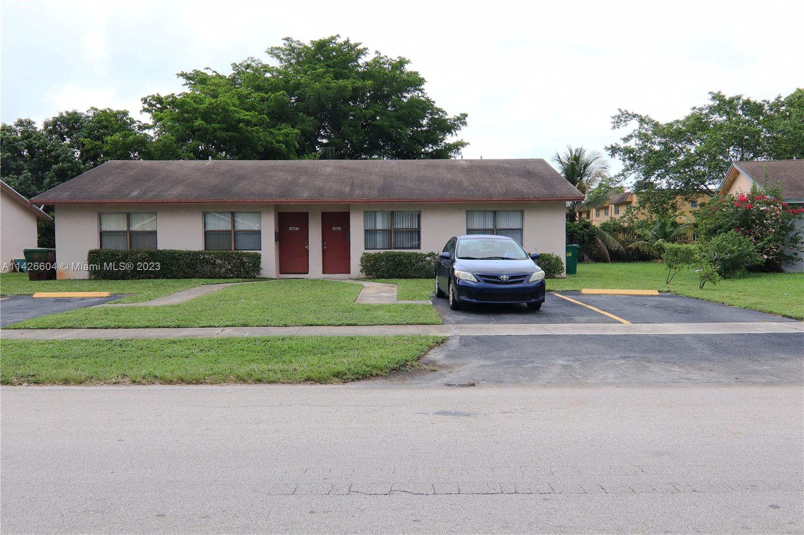 5885 - 5887 NW 23rd Street Lauderhill FL 33313