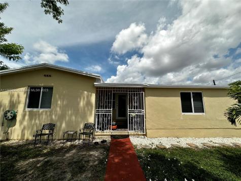 1000 SW 22nd Avenue Miami FL 33135