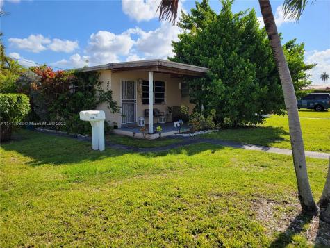 1535 SW 70th Avenue Miami FL 33144