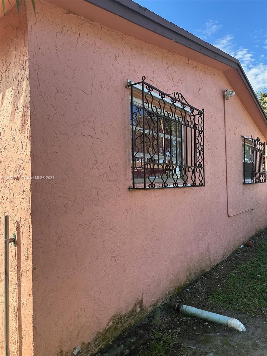 1180 NW 9th Street Homestead FL 33030