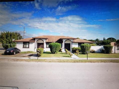26735 SW 139th Avenue Homestead FL 33032