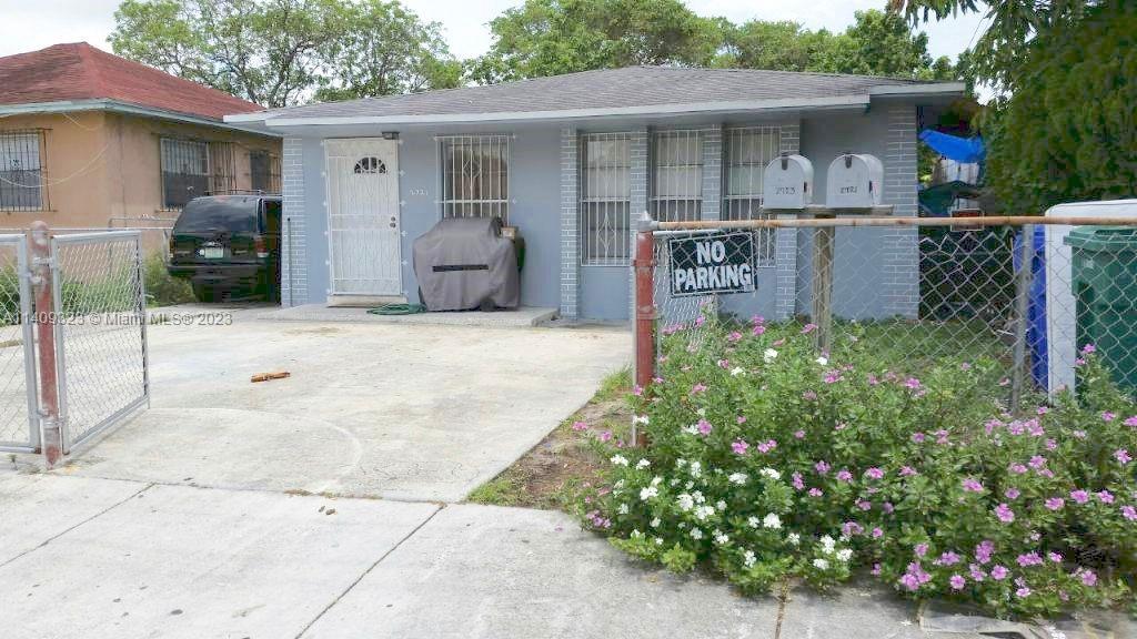 2721 NW 24th Avenue Miami FL 33142