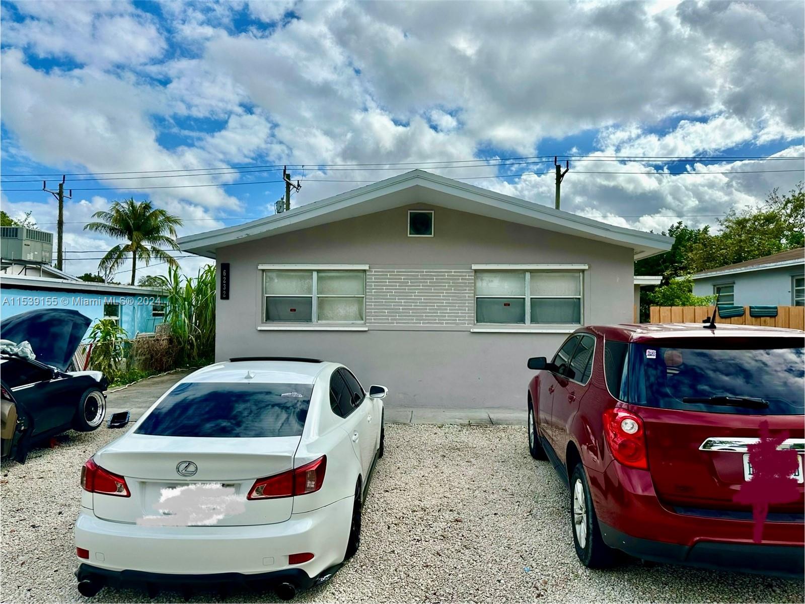 6232 Dewey Street Hollywood FL 33023