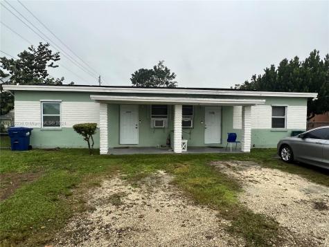 12195 SW 213th Terrace Miami FL 33177
