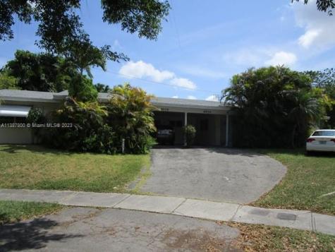 8920 SW 149th Street Palmetto Bay FL 33176