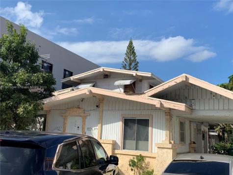 1427 NW 1st Street Miami FL 33125