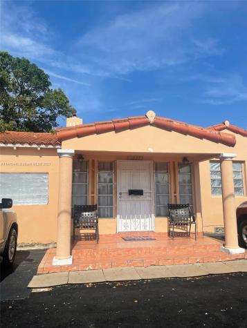 1027 SW 12th Avenue Miami FL 33130