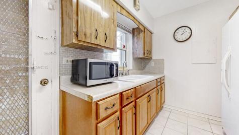 6601 NE 5th Avenue Miami FL 33138