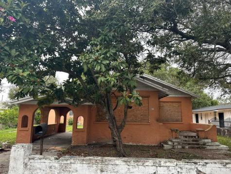 1877 NW 42nd Street Miami FL 33142