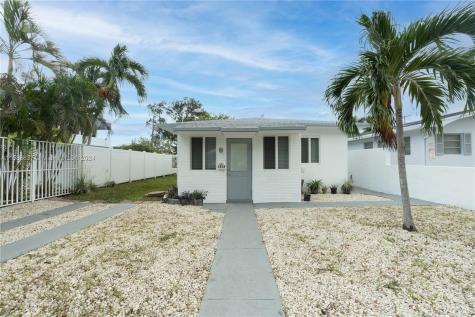 1818 Sherman Street Hollywood FL 33020