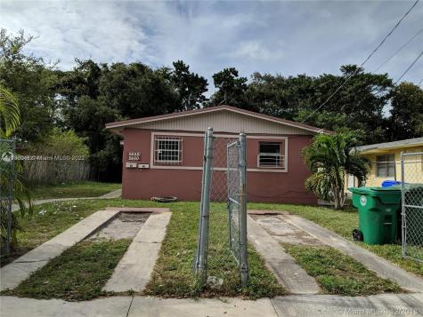 5448- 5450 NW 4th Avenue Miami FL 33127